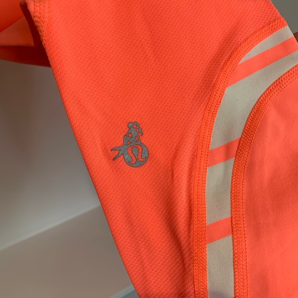 Lululemon Inspire Crop - SeaWheeze - Picture 3 of 4